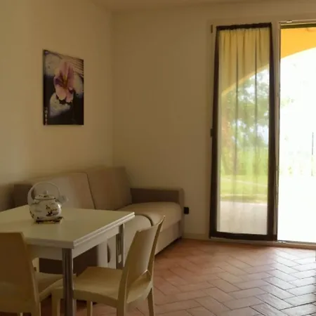 Aparthotel Karina