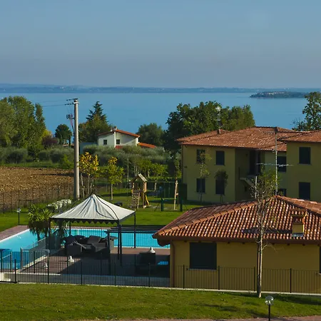 Aparthotel Karina