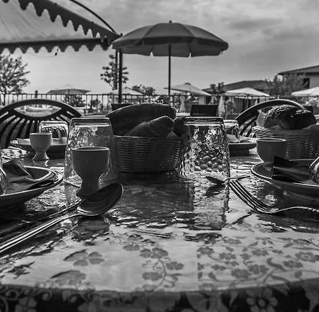 Karina 4* Moniga del Garda